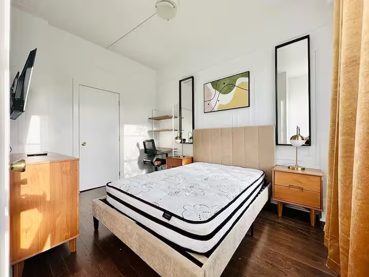 Furnished room/NOT APARTMENT - Furnished room/NOT APARTMENT