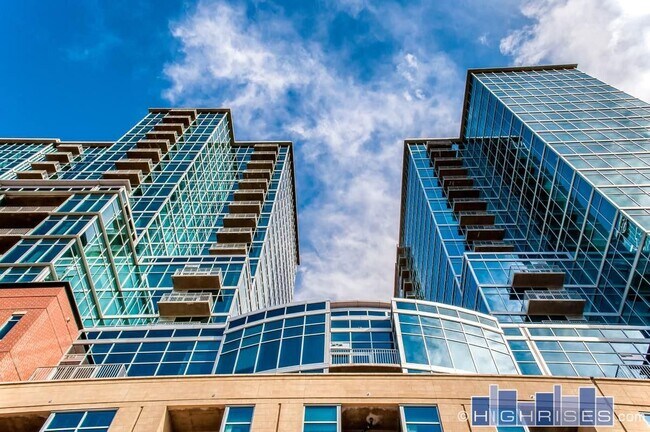 Glass House | 1700 Bassett St Apartamento 1321 - 1700 Bassett St