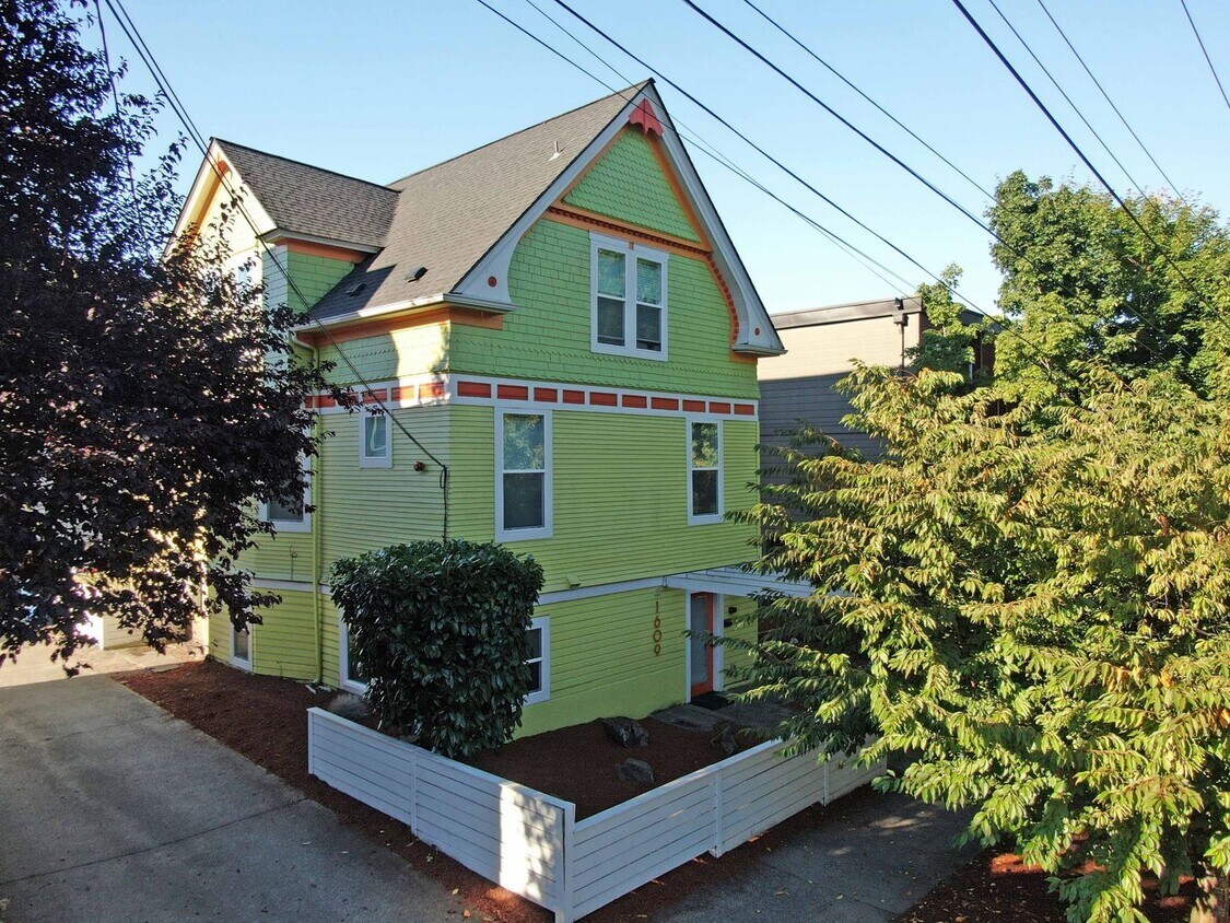 Foto principal - 1609 E Columbia St
