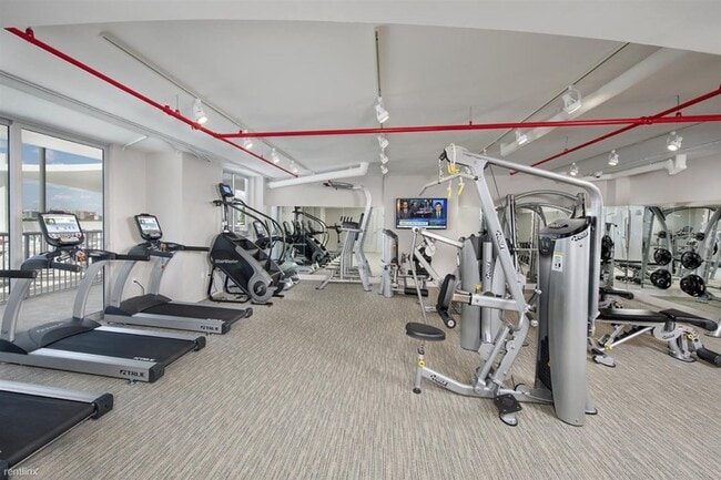 Foto del edificio - 2770 SW 27th Ave