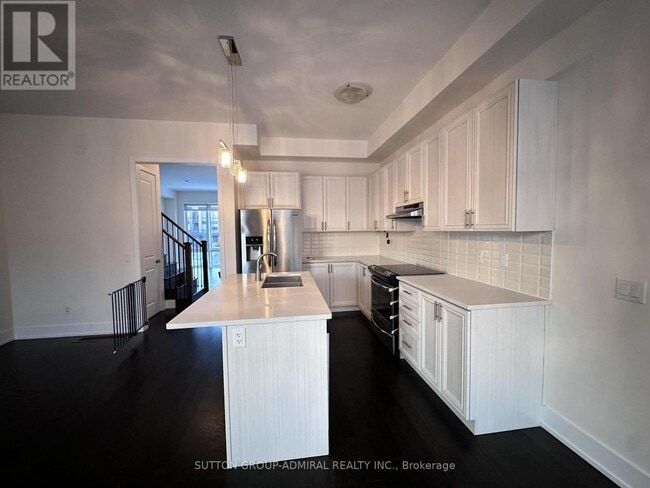 Building Photo - 14 Allerton Rd