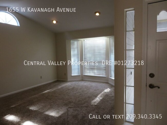 Foto del edificio - 1655 W Kavanagh Avenue, Tracy - Available ...