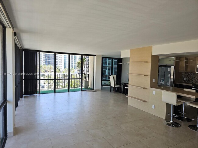 Foto del edificio - 2017 S Ocean Dr