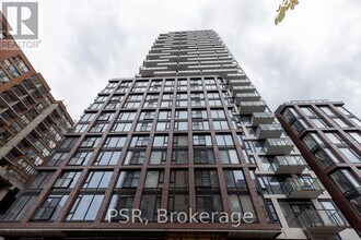 Building Photo - 2A Church St
