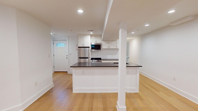 Photo - 472 Ridge St NW Apartment