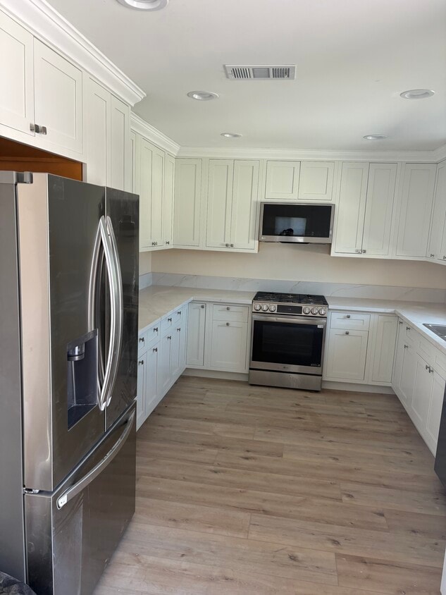 Foto principal - 1504 253rd St