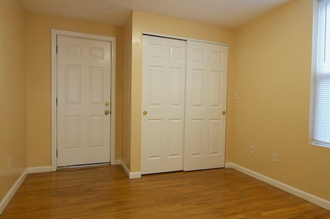 Photo - 102 Orleans St Apartment