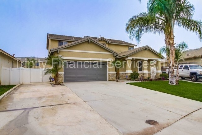 Building Photo - 233 Sparkler Ln