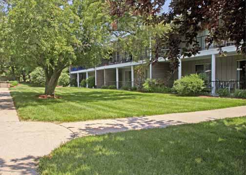 Building Photo - Westbrook Gardens Apartments