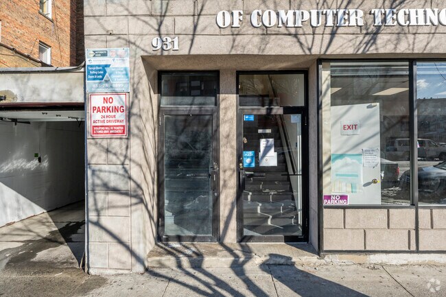 Foto del edificio - 931-955 Coney Island Ave