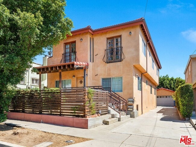 Photo - 1650 Talmadge Street Unit House