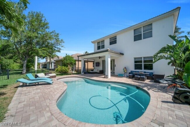 Foto del edificio - 2736 Blue Cypress Lake Ct