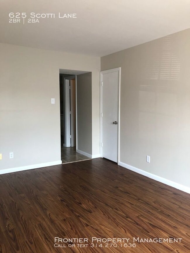 Building Photo - 625 Scotti Ln