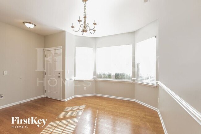 Building Photo - 16211 Long Talon Way