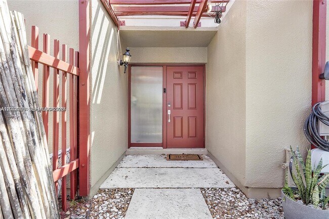 Foto del edificio - 1281 W Fairway Rd