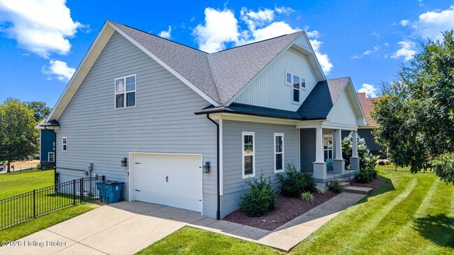 Building Photo - 825 Artisan Pkwy
