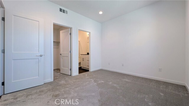 Building Photo - 231 Babson Ct