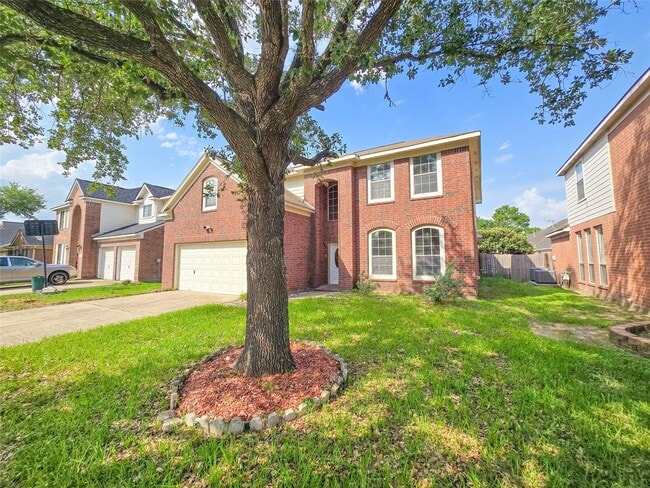 Building Photo - 2214 Trotter Dr