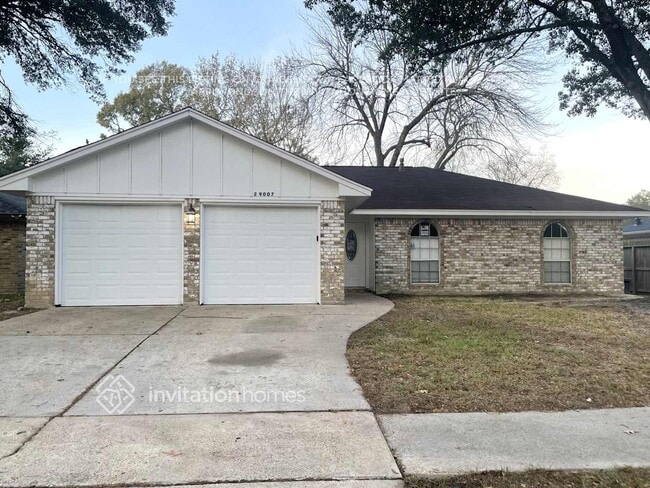 Building Photo - 29007 Raestone St