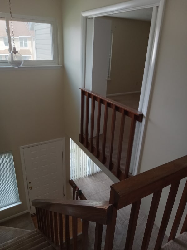 Building Photo - 3631 Chimney Creek Dr