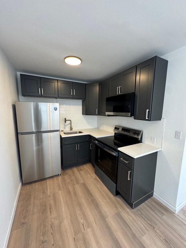 Photo - 839 S Jackson St Apartment