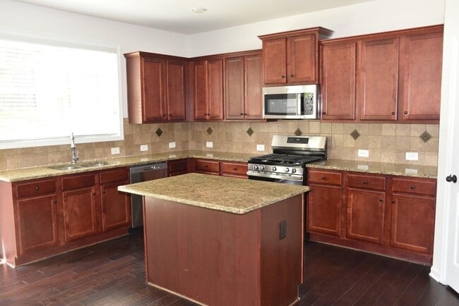 Building Photo - 1365 Slate Bend Dr