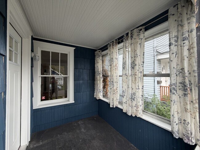Foto del edificio - 271 N Collingwood Ave