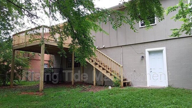 Foto del edificio - 7237 Higdon Rd