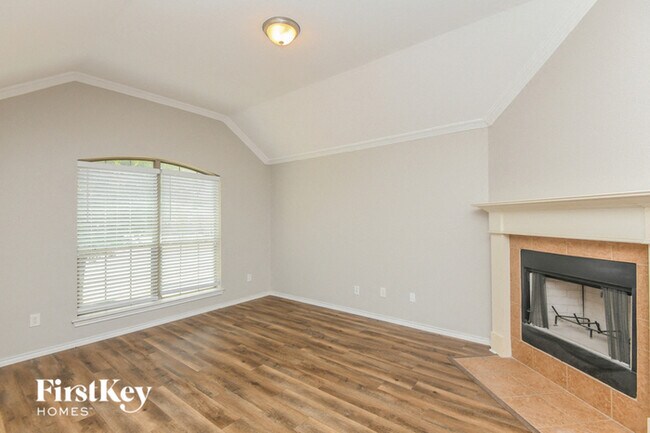 Building Photo - 1427 Sax Leigh Dr
