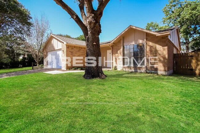Foto del edificio - 17318 S Yorkglen Dr