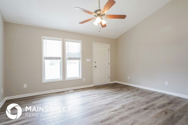 Building Photo - 1402 Mandolin Pl