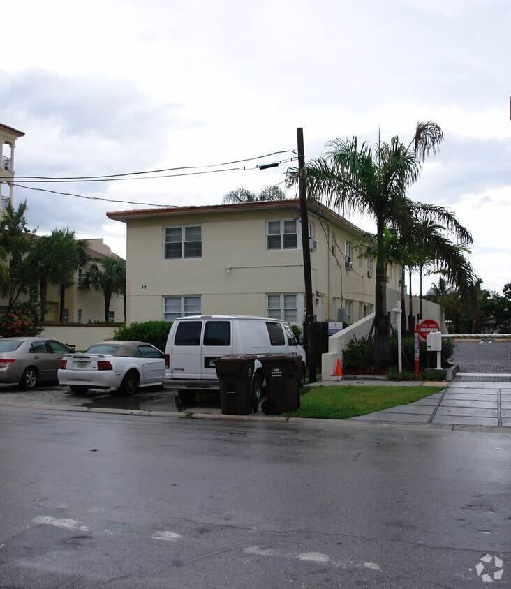 Foto del edificio - 37 Hendricks Isle