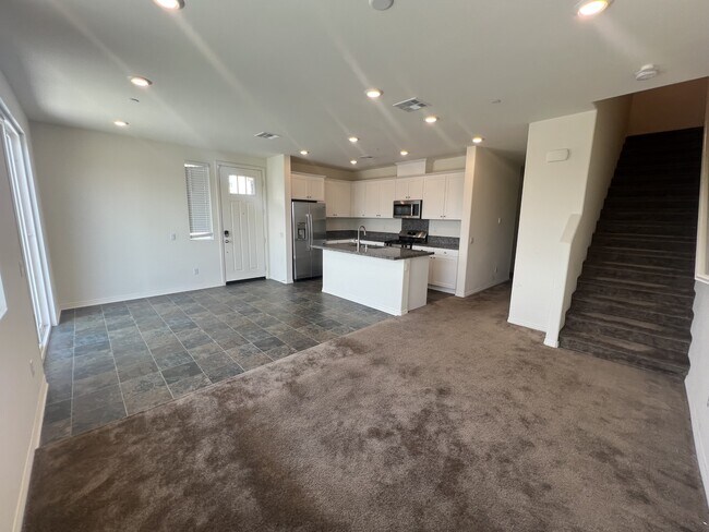 Foto del edificio - 16541 Wyndham Ln