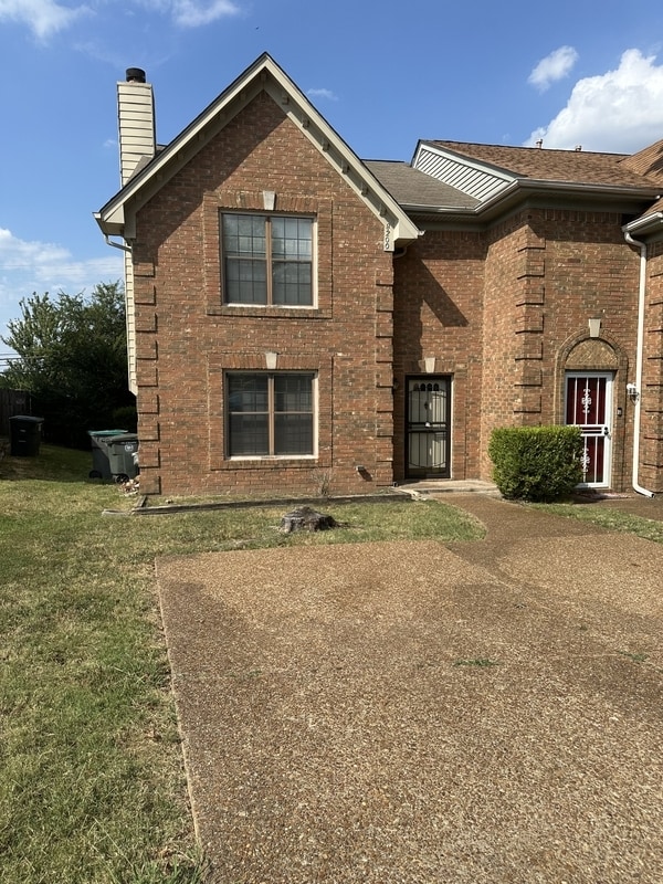 Building Photo - 8200 Town N Country Dr