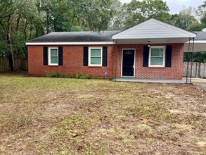 Building Photo - 4654 Cottonwood Dr