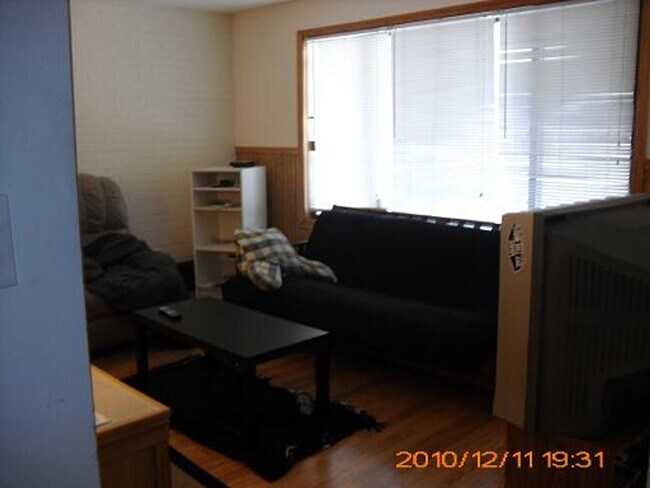 Foto del edificio - 616 N Carroll St