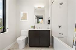 Foto del edificio - 2 br, 2 bath  - 25 Marion St