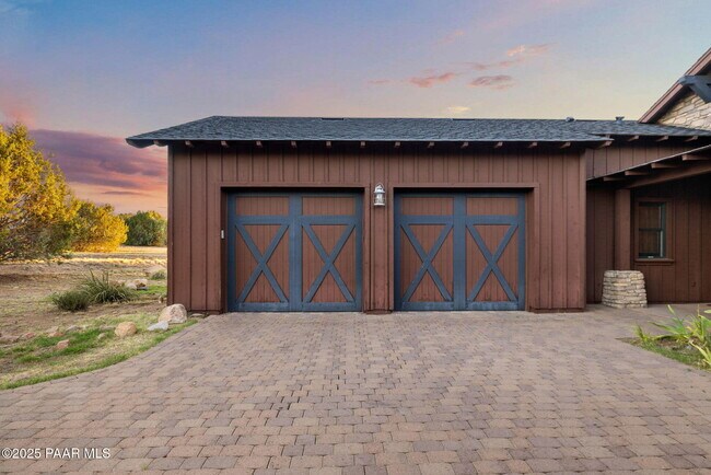 Foto del edificio - 5780 W Johnny Mullins Dr