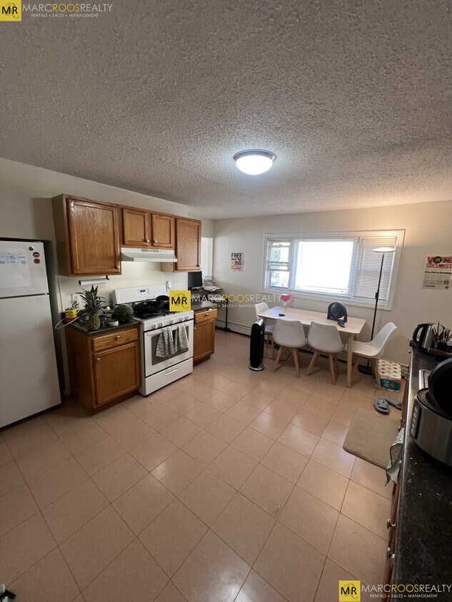 Primary Photo - 288 Prospect St