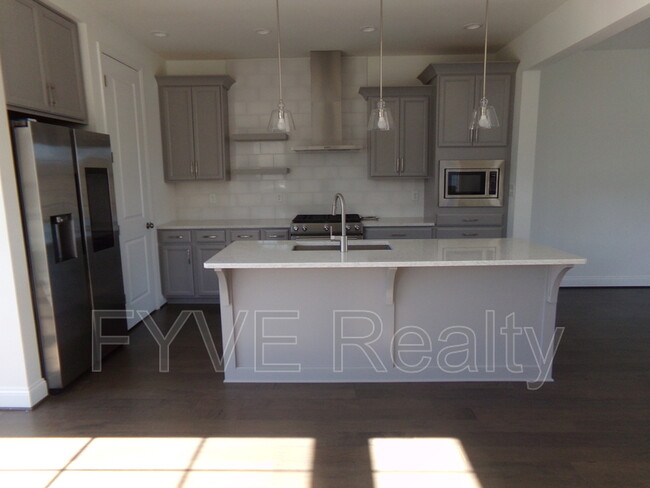Building Photo - 3071 Preston Way