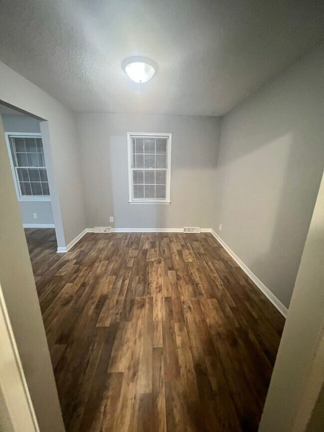 Foto del edificio - 3 Bed 2 1/2 Bath Home