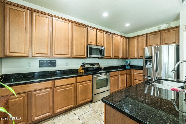 Foto del edificio - 957 E Wimpole Ave