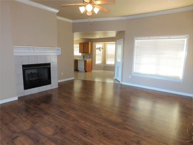 Foto del edificio - 910 SW Cheyenne Dr