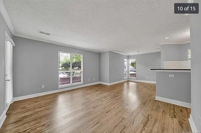 Building Photo - 2518 Cranbrook Ln