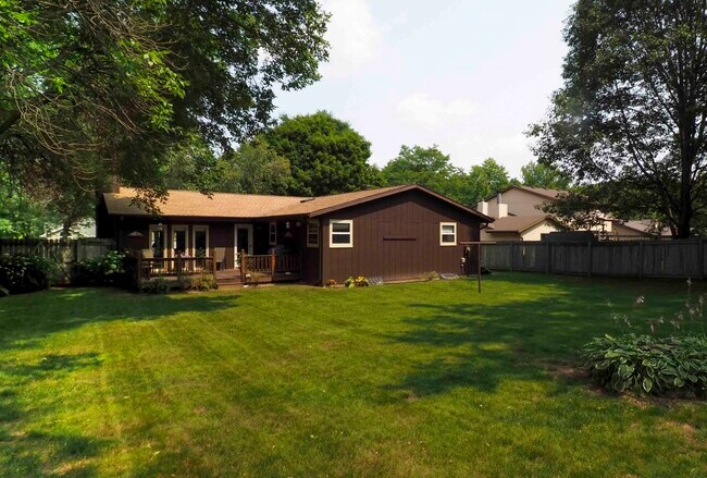 Building Photo - 3101 Sundown Ct