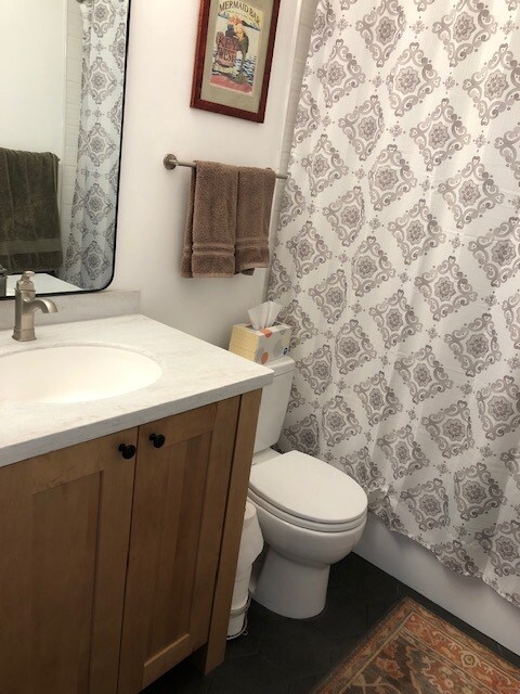 Upstairs bath - 126 Potawatomi Trl