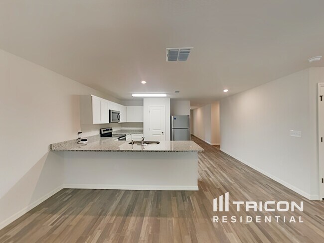 Building Photo - 1130 Alloway Ave