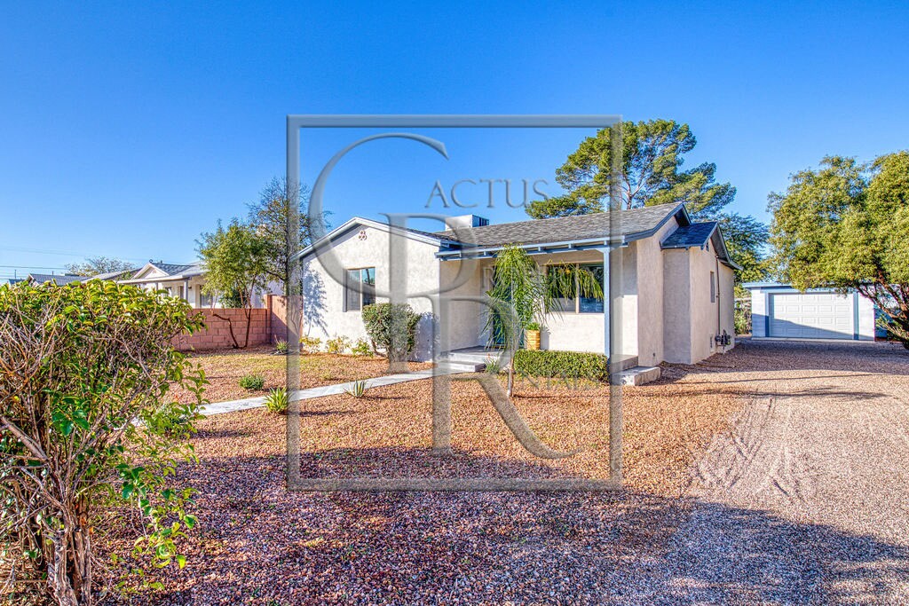 Primary Photo - 1419 N Palo Verde Blvd