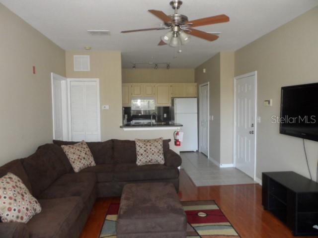 Foto del edificio - 8927 Legacy Ct