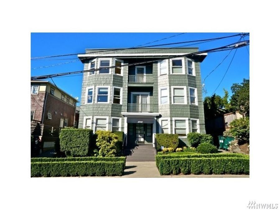 Primary Photo - 1006 E Prospect St